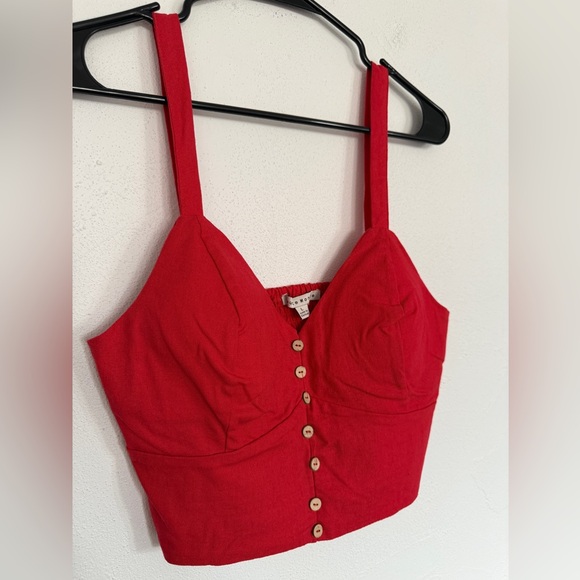 Large Red Button-Front Crop Top - Picture 3 of 11